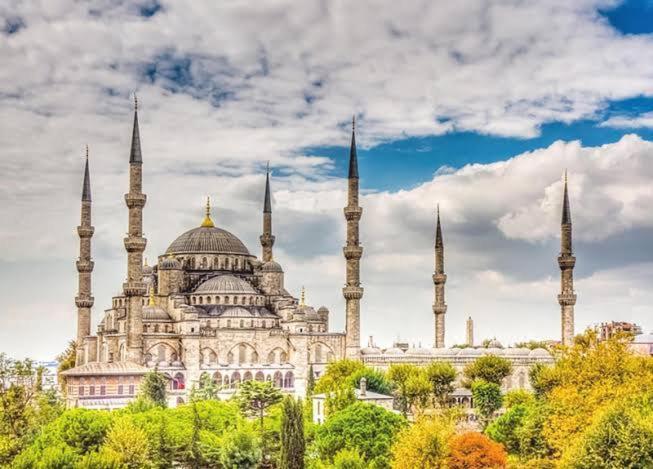 Апартаменты Taksim Nida Flats Стамбул Экстерьер фото
