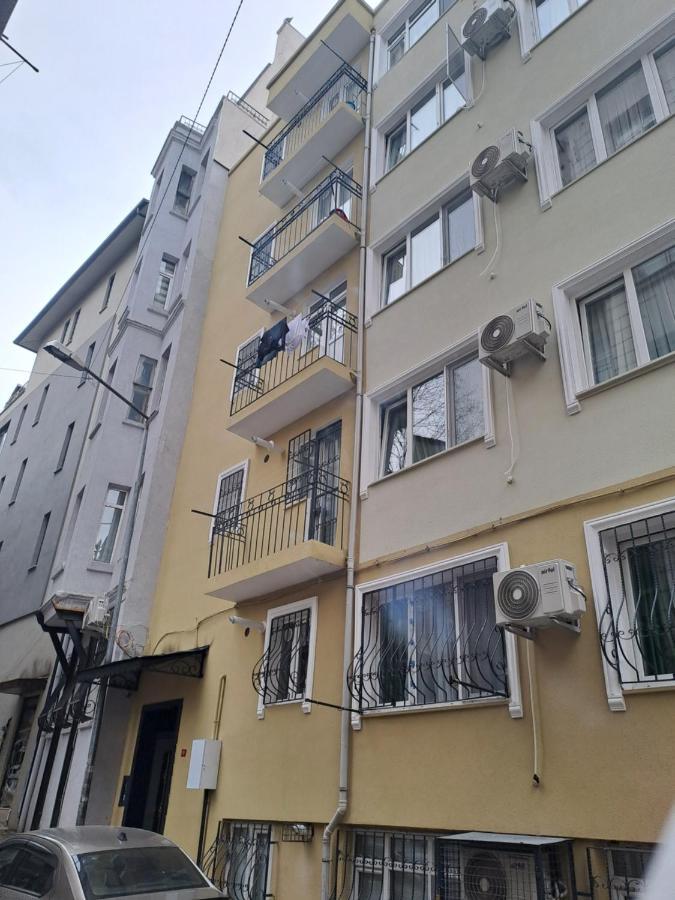 Апартаменты Taksim Nida Flats Стамбул Экстерьер фото