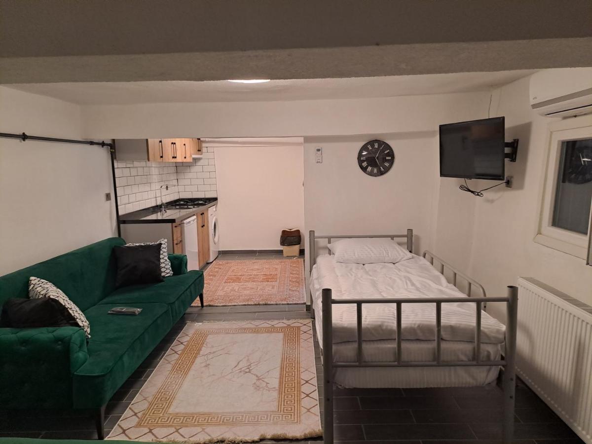 Апартаменты Taksim Nida Flats Стамбул Экстерьер фото