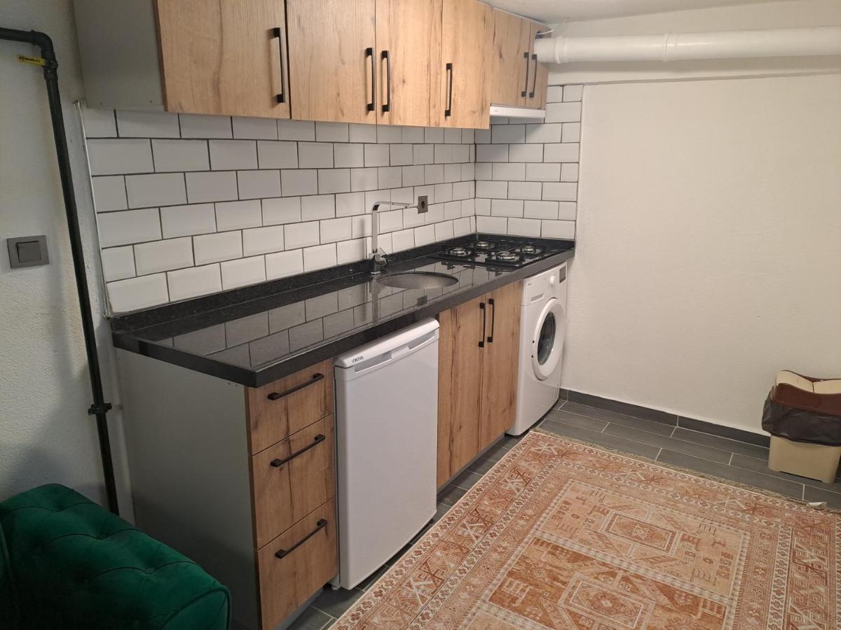 Апартаменты Taksim Nida Flats Стамбул Экстерьер фото